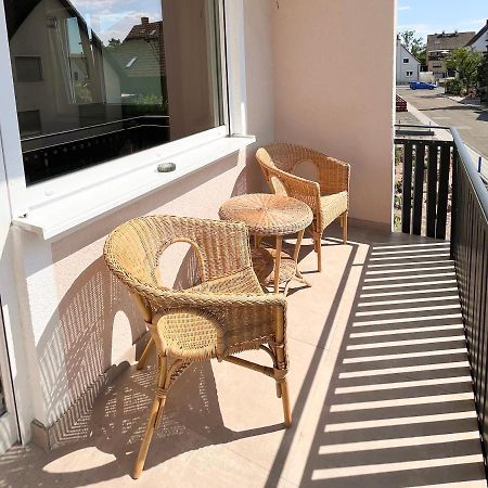 Helle und gemütliche Ferienwohnung in Lorsch Exterior foto